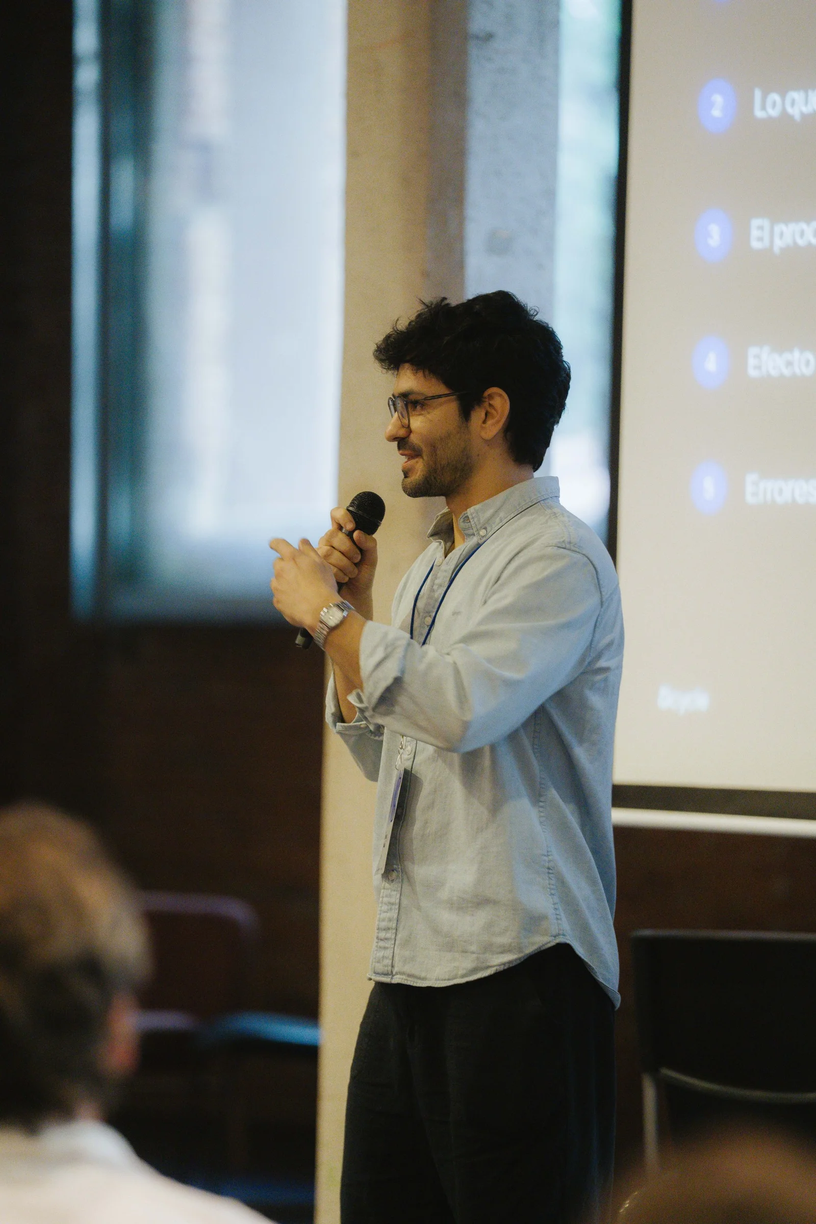 Daniel Jiménez a apresentar o segmento de engenharia no Ahead Madrid 2026